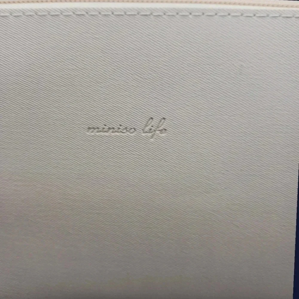Miniso life simple cosmetic bag color beige